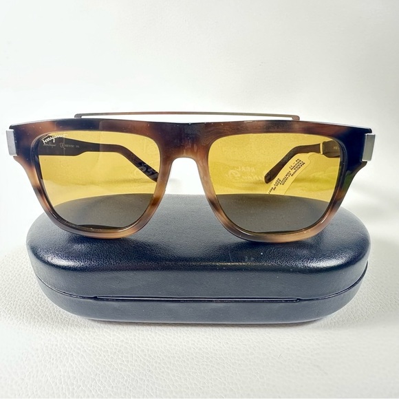 Ray-Ban Other - NWT Men’s Ferragamo Tortoise Sunglasses with Yellow Lenses